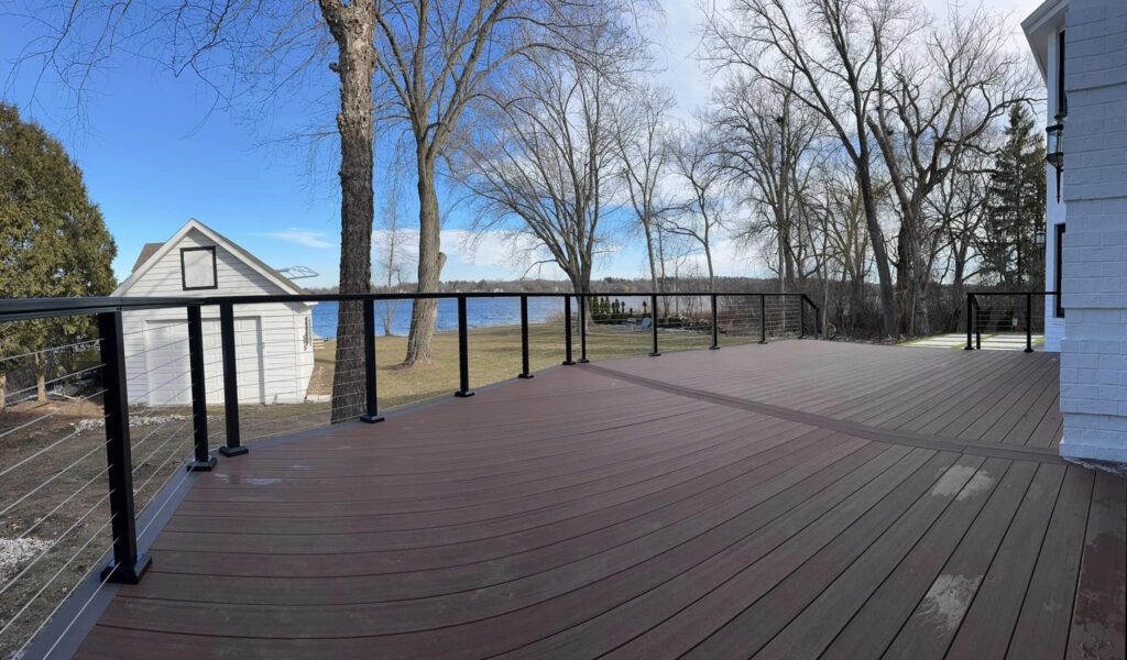 Custom Deck Builder for Homeowners - M2 Decks & Enclosures