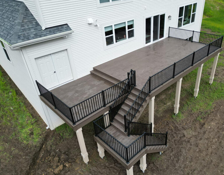 composite deck built in Waukesha WI