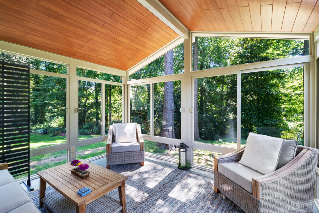 Custom Deck Builder for Homeowners - M2 Decks & Enclosures